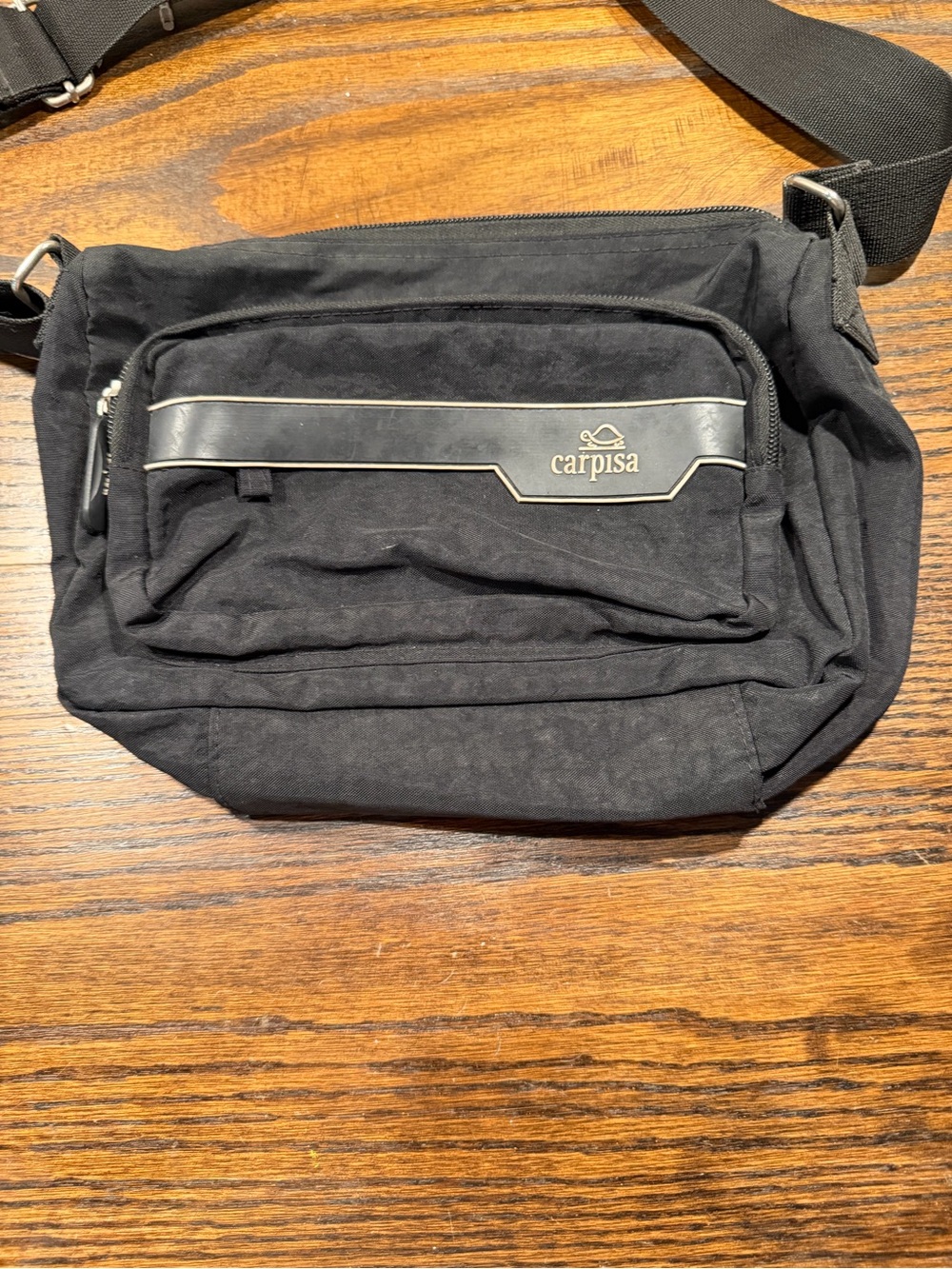 Carpisa Black Women's Crossbody Bag with Front Zip Pocket